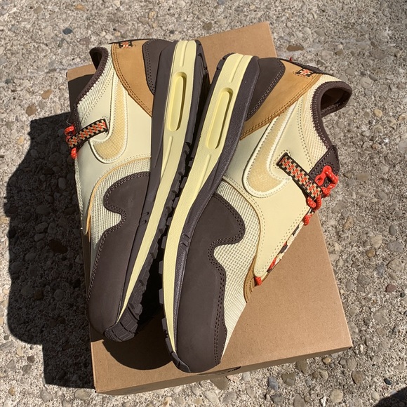 NEW Travis Scott x Nike AirMax 1 Baroque Brown Size 11 Men - Picture 11 of 15